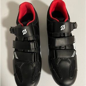 Size 11 / 45 peloton shoes